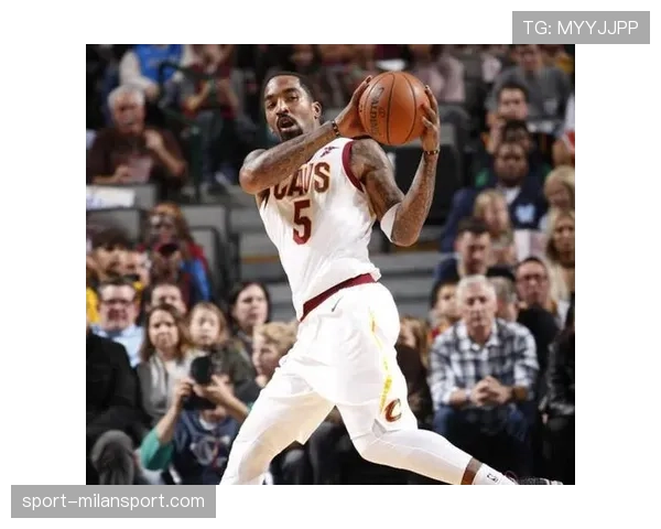 骑士防守延续性不足，关键回合单防能力与团队协作存落差